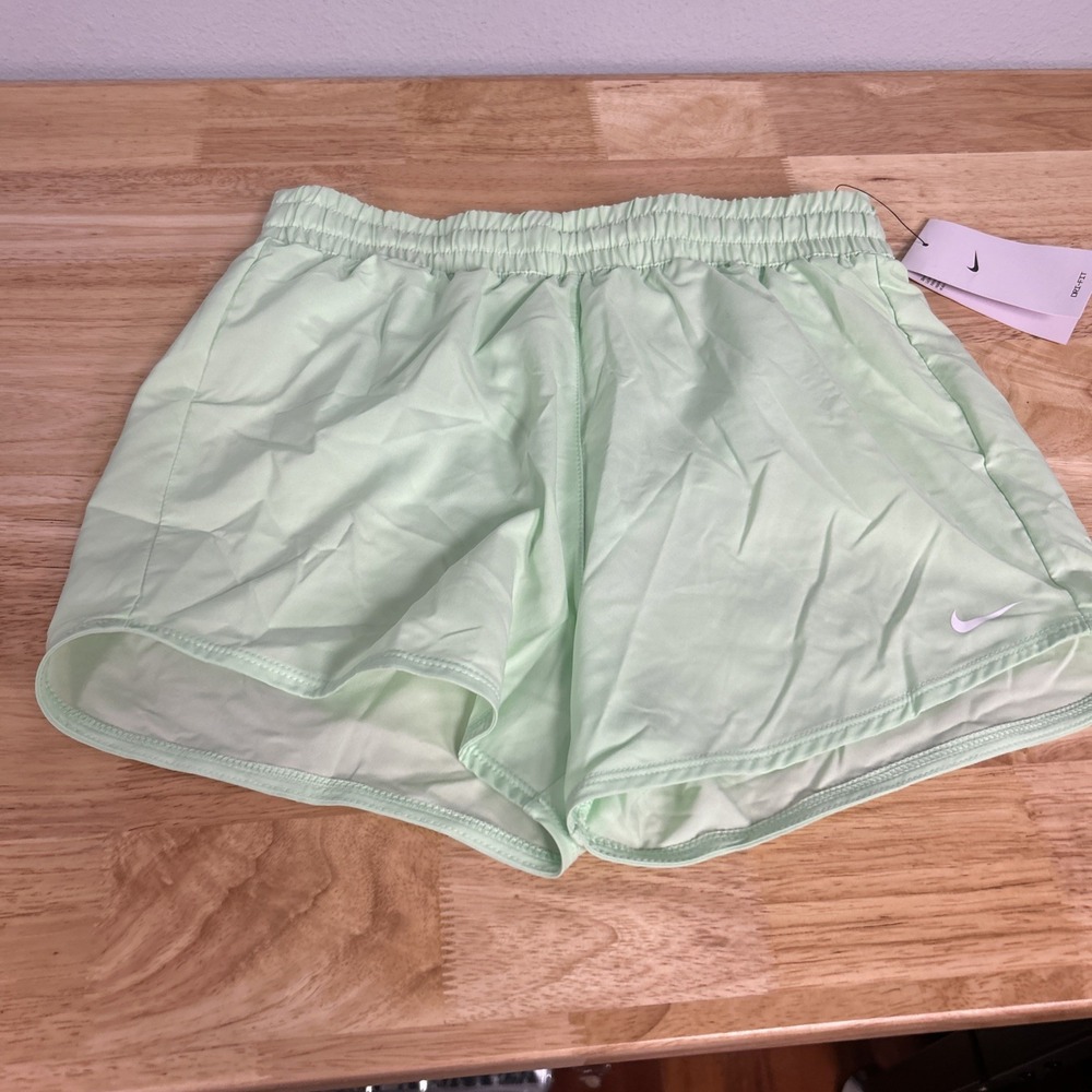 Nike Girls Youth Shorts Dri-Fit Athletic Green DX4967-376 Large NWT